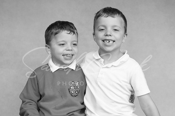 ShalfordSiblings23-199