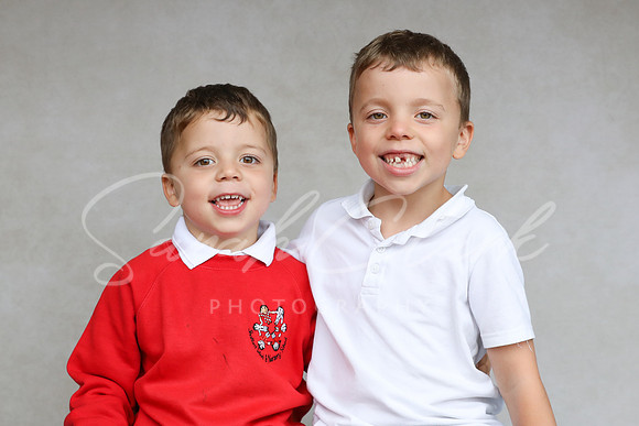 ShalfordSiblings23-206