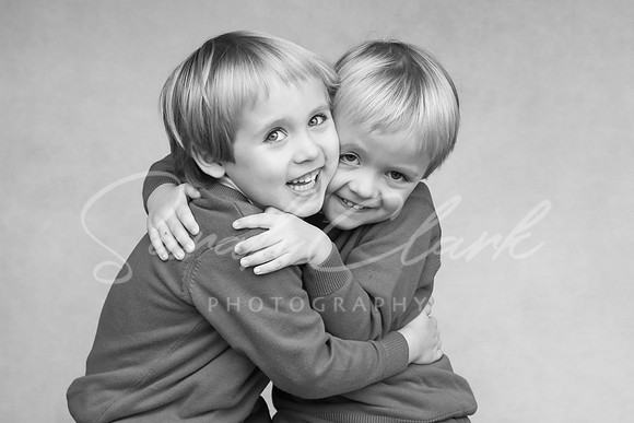 ShalfordSiblings23-217
