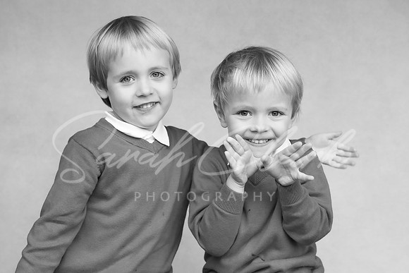 ShalfordSiblings23-223