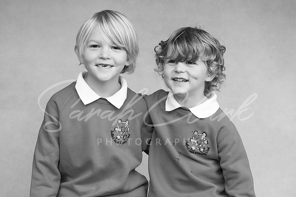 ShalfordSiblings23-245
