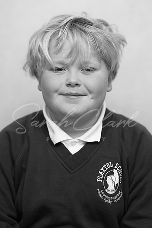 PlaxtolYear4PortraitsAutumn24-63