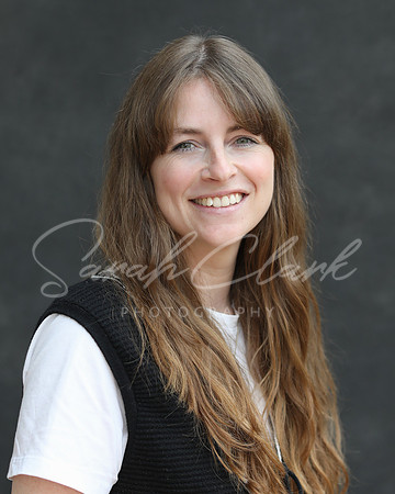 VictoriaPHeadshots25-10