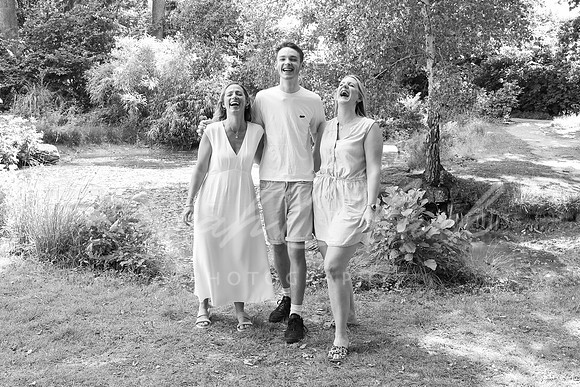 CarolineWFamily25-108-2