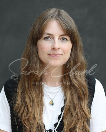 VictoriaPHeadshots25-26