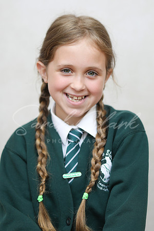 PlaxtolYear5PortraitsAutumn24-6