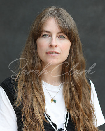 VictoriaPHeadshots25-6