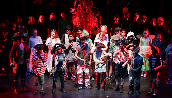 STBarnPeterPan24-75
