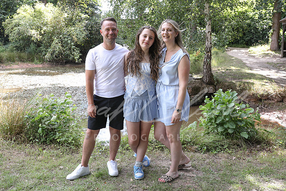 CarolineWFamily25-123