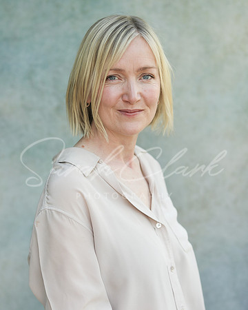 GeorginaPHeadshots25-11