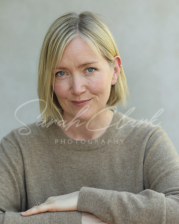GeorginaPHeadshots25-48