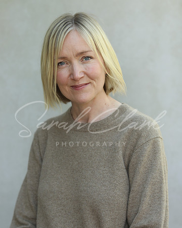 GeorginaPHeadshots25-37