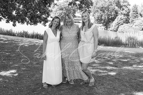 CarolineWFamily25-18-2