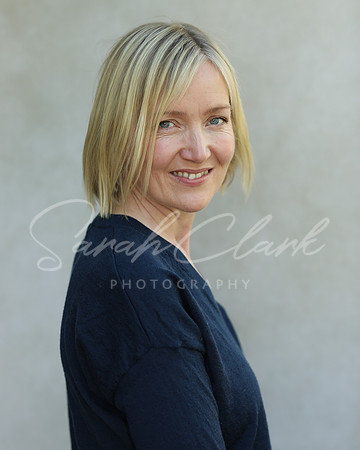 GeorginaPHeadshots25-25