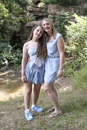 CarolineWFamily25-71