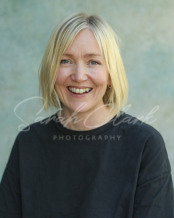 GeorginaPHeadshots25-102