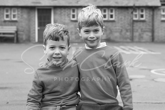 ShalfordSiblings24-51