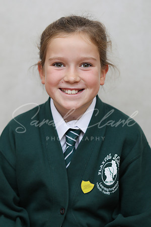 PlaxtolYear6PortraitsAutumn24-14