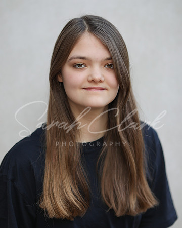 AnnaHeadshots24-10