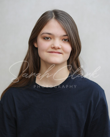 AnnaHeadshots24-3