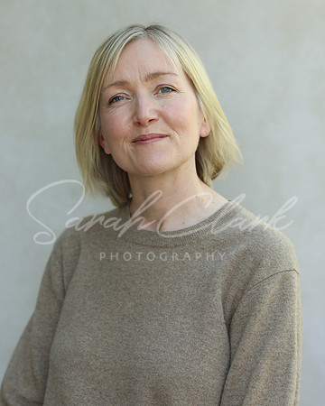 GeorginaPHeadshots25-38
