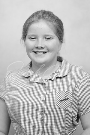 PlaxtolYear6PortraitsAutumn24-47