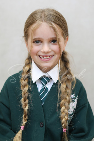 PlaxtolYear4PortraitsAutumn24-2