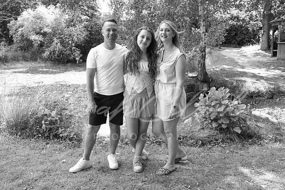 CarolineWFamily25-122-2
