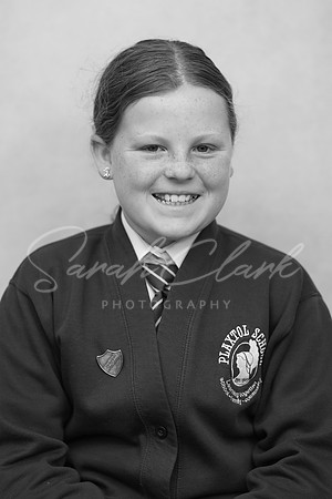PlaxtolYear6PortraitsAutumn24-1