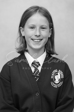 PlaxtolYear5PortraitsAutumn24-11
