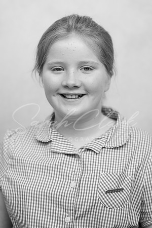 PlaxtolYear6PortraitsAutumn24-45