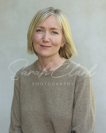 GeorginaPHeadshots25-33